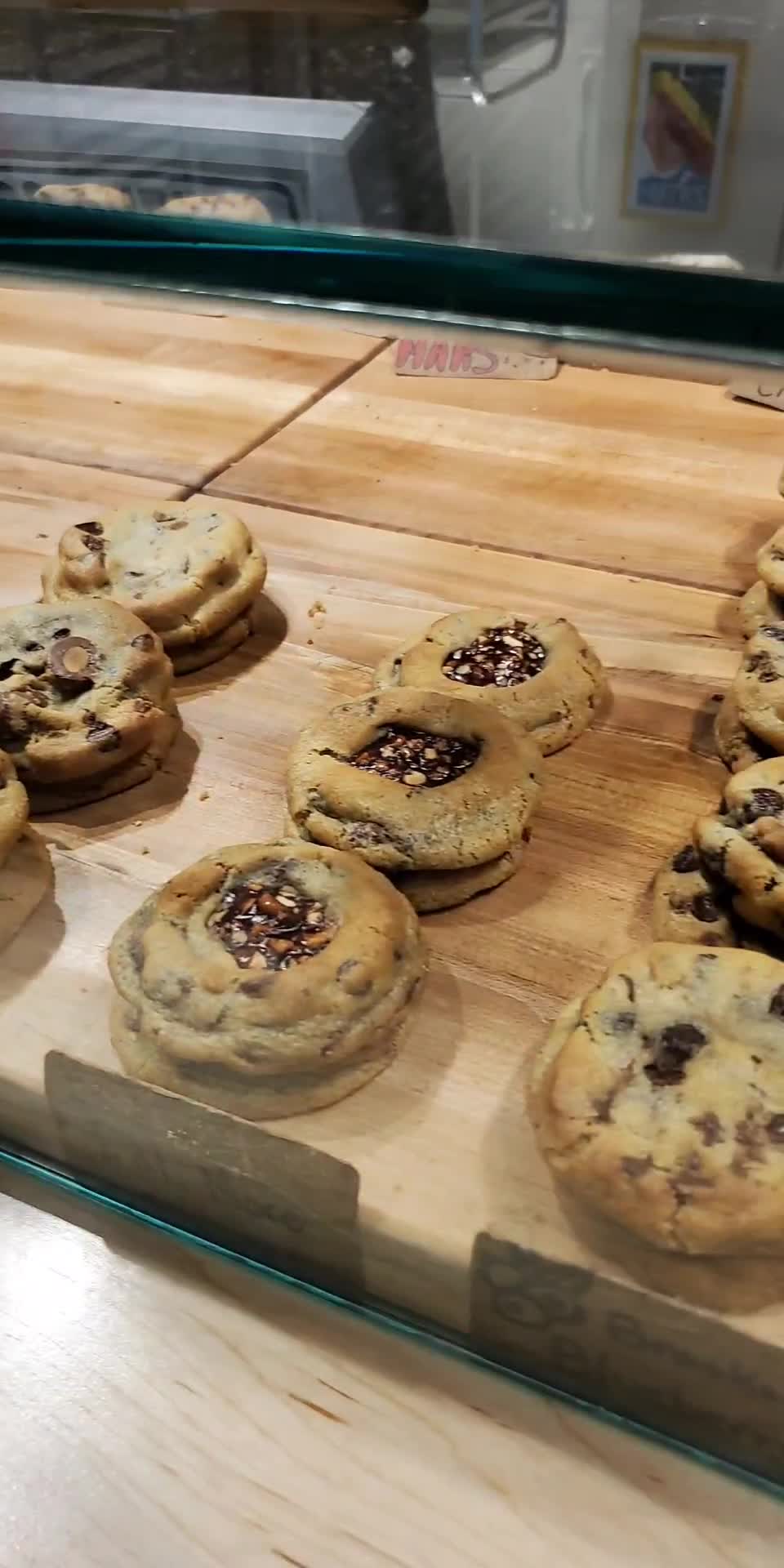 Video review of Yorkdale Shopping Centre