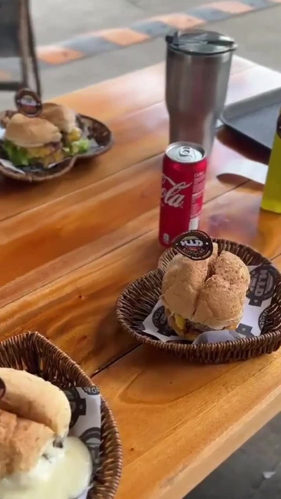 H.I.D. Burgers