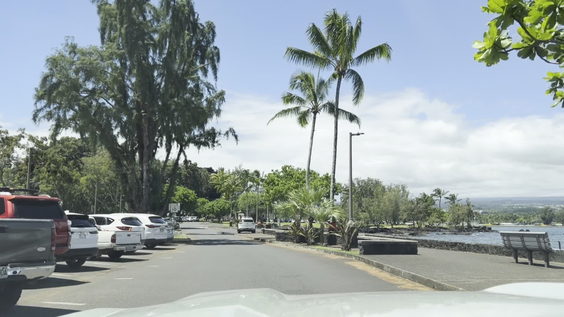 Queen Liliuokalani Gardens