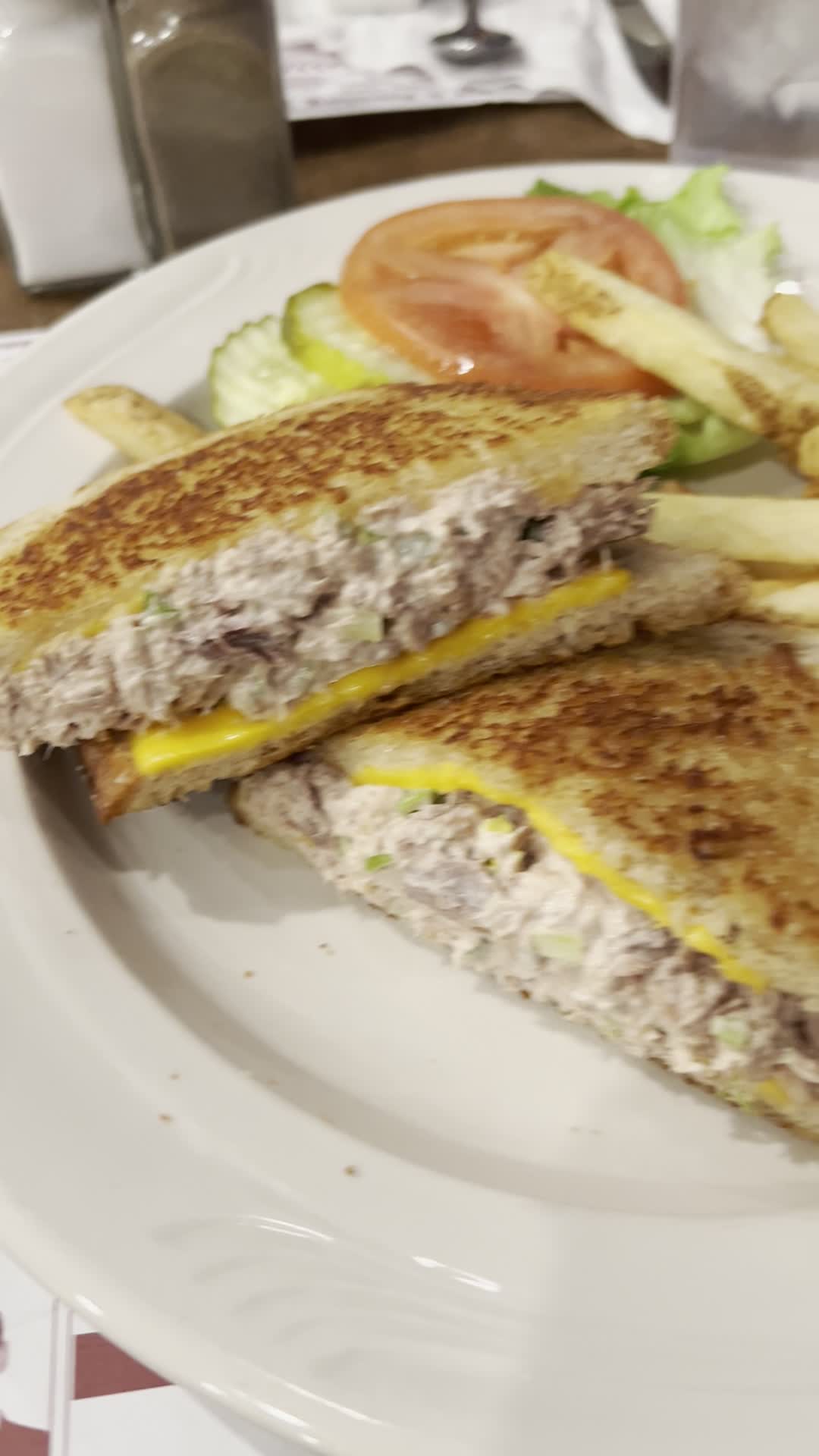 Huck Finn Restaurant