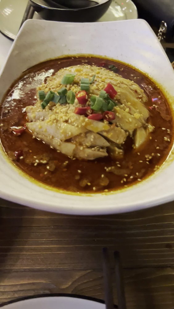 Hutaoli Music Restaurant & Bar