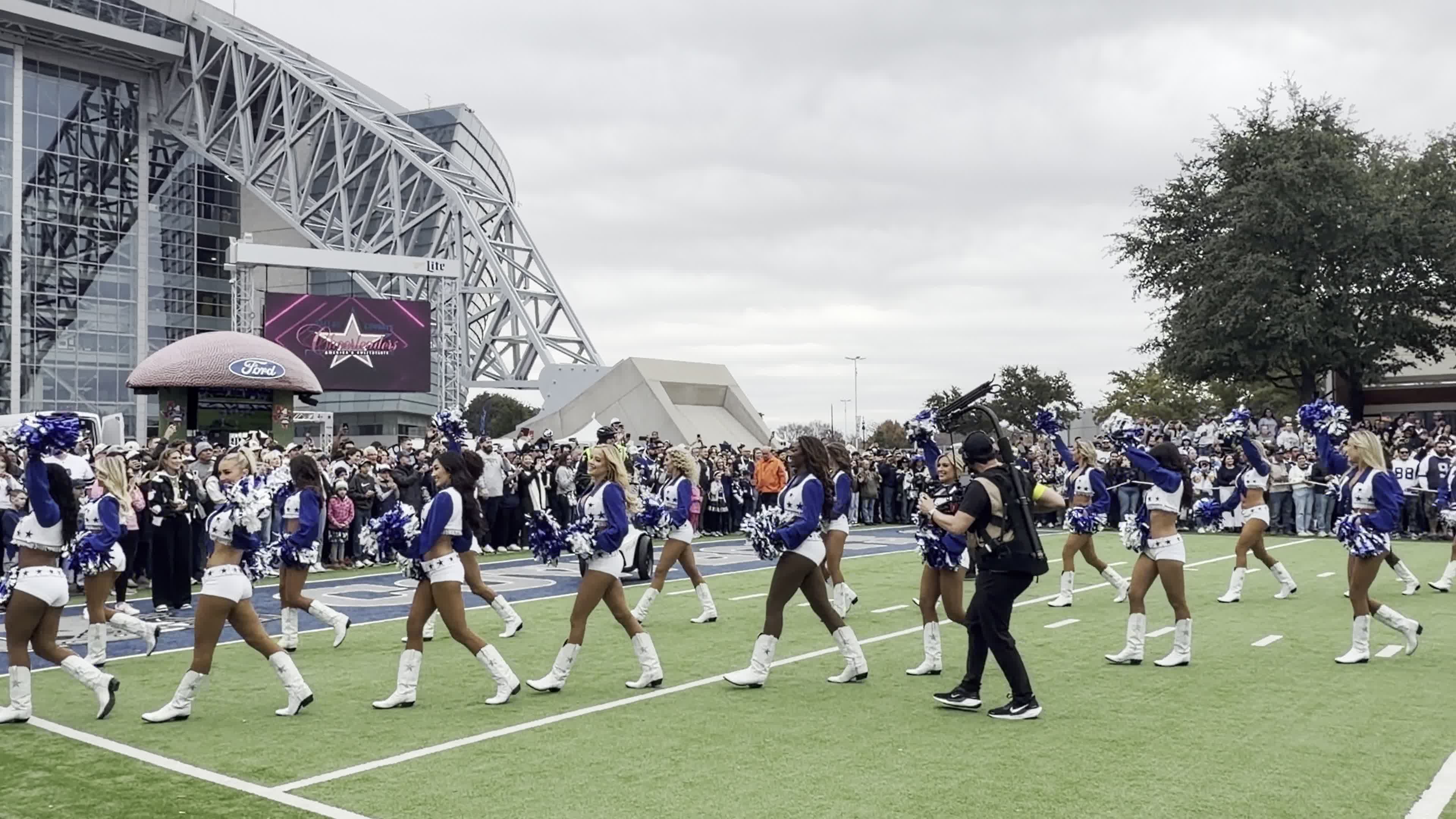 Video review of Cowboys Miller Lite Club