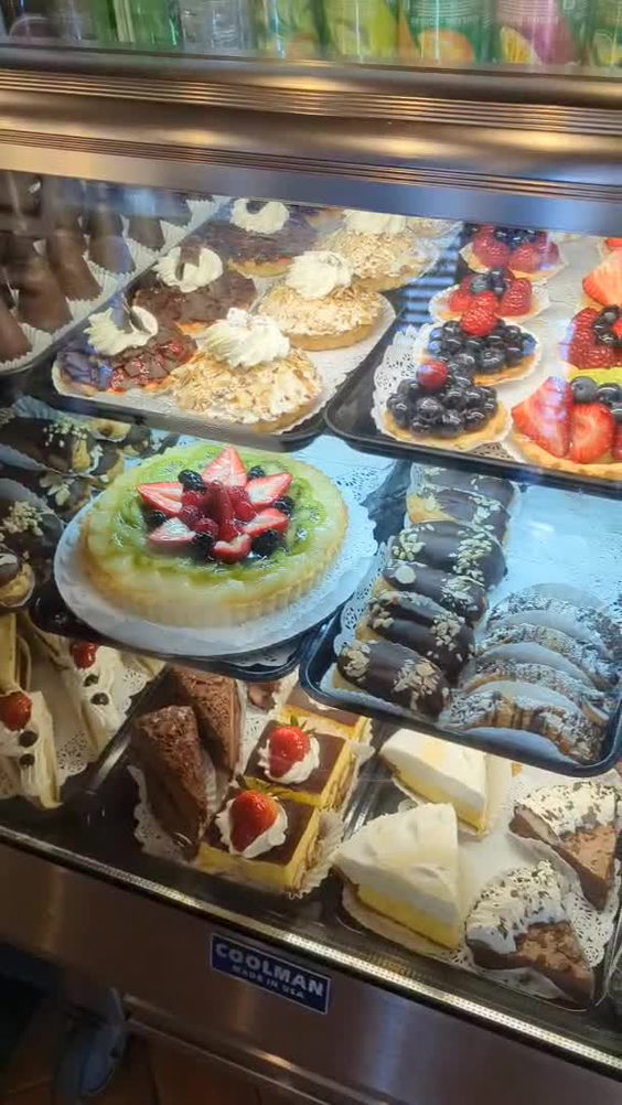 Natas Pastries - LA’s Portuguese Bakery & Café