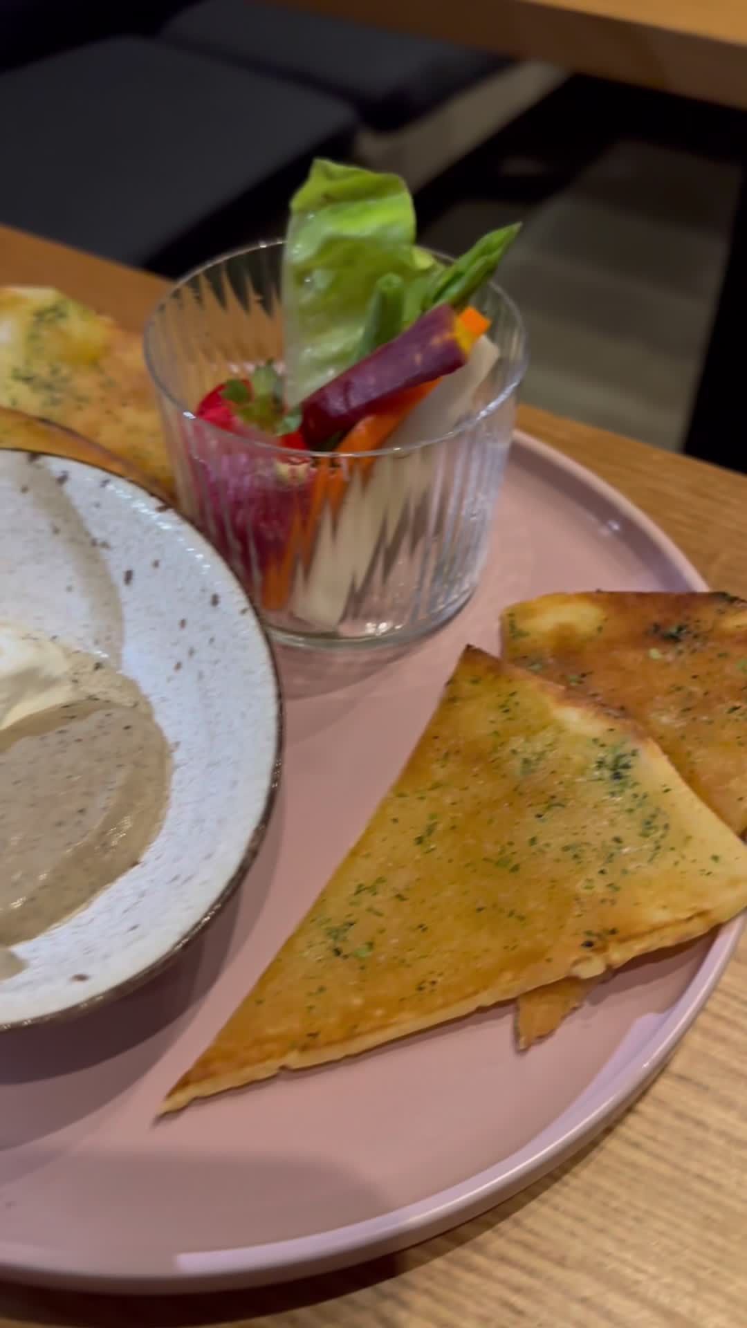 Video review of n/soto