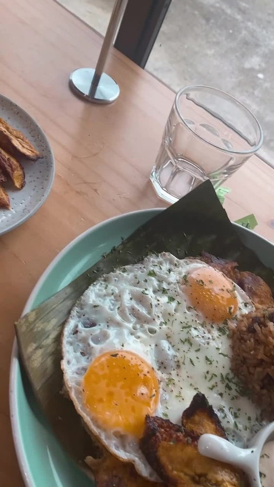 KAM Breakfast & Bakery