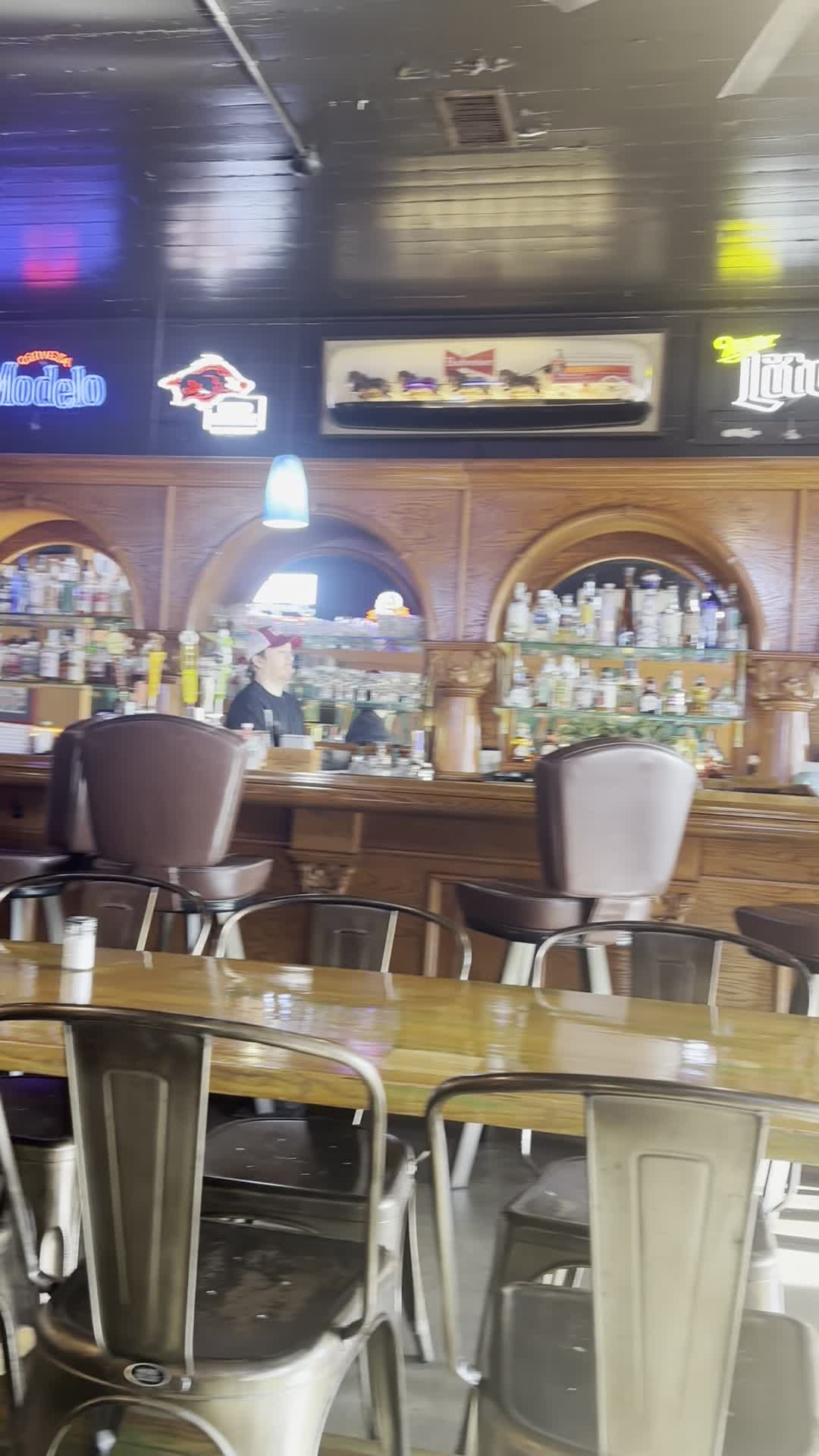 Video review of Taco Mama