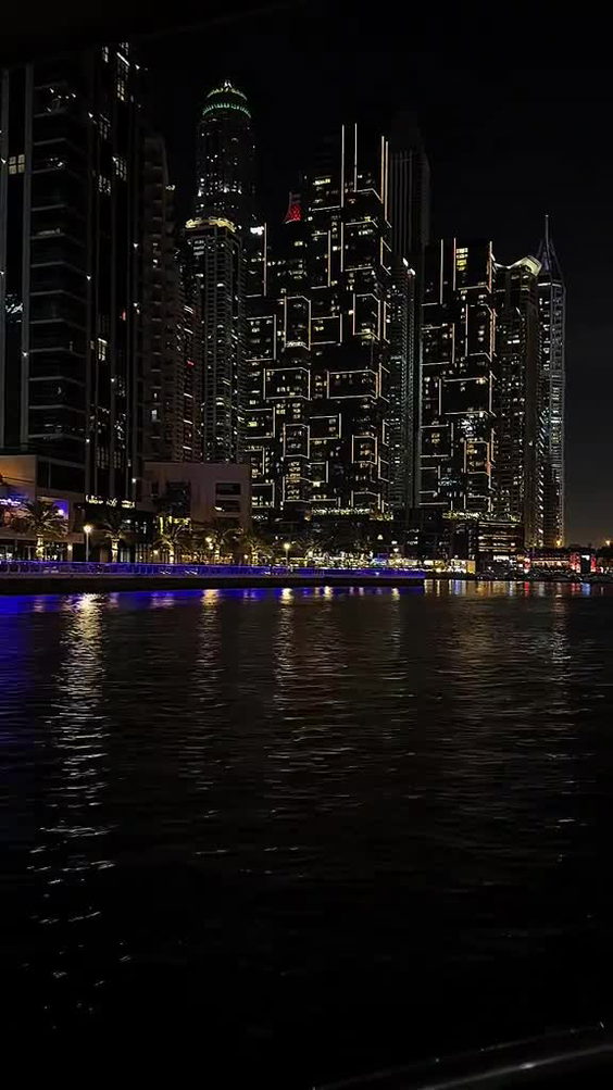 Boat Cruiser - Miami Boat & Yacht Rentals