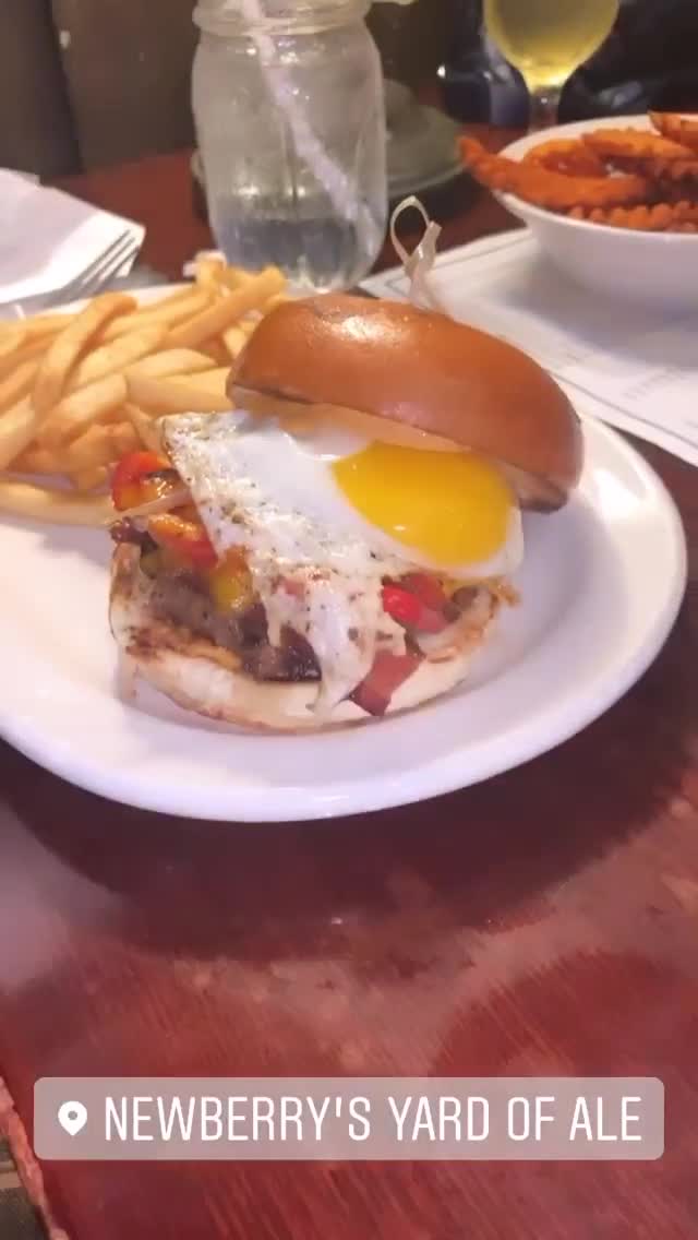 Video review of Newberry's Yard of Ale