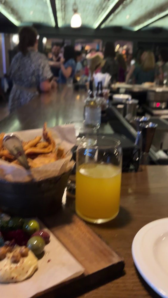 Grafton Street Pub & Grill