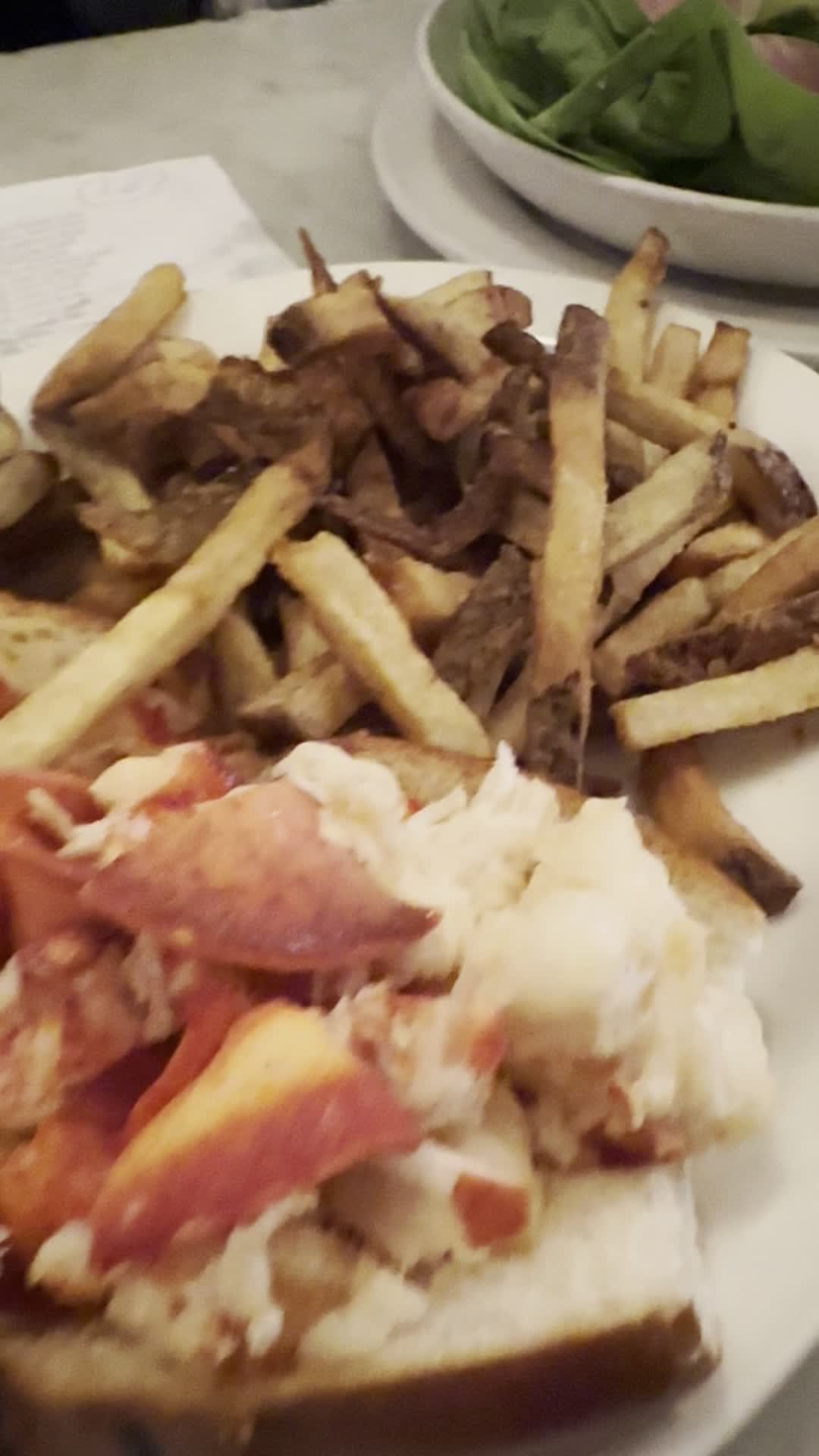 Video review of Neptune Oyster