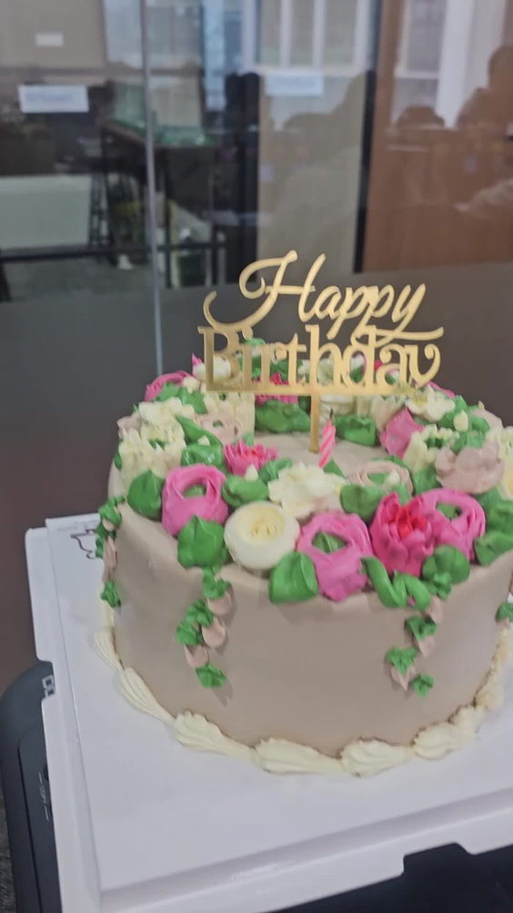 Hearts and Bells Cake Artistry