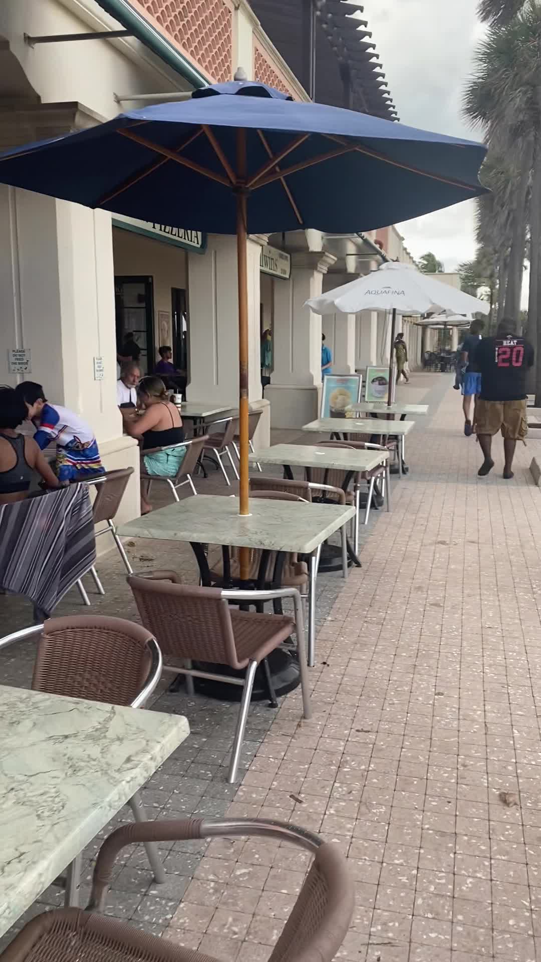 Video review of Mamma Mia's on the Beach