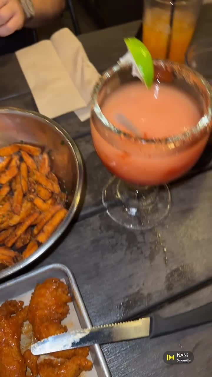 Video review of Hopdoddy Burger Bar