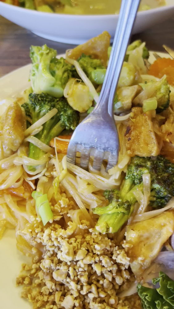 Zab Der Authentic Thai restaurant