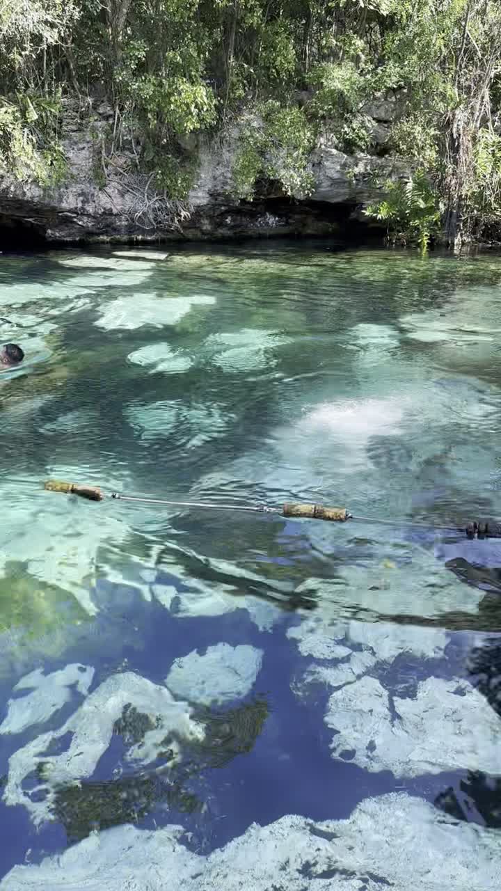 Cenote Azul