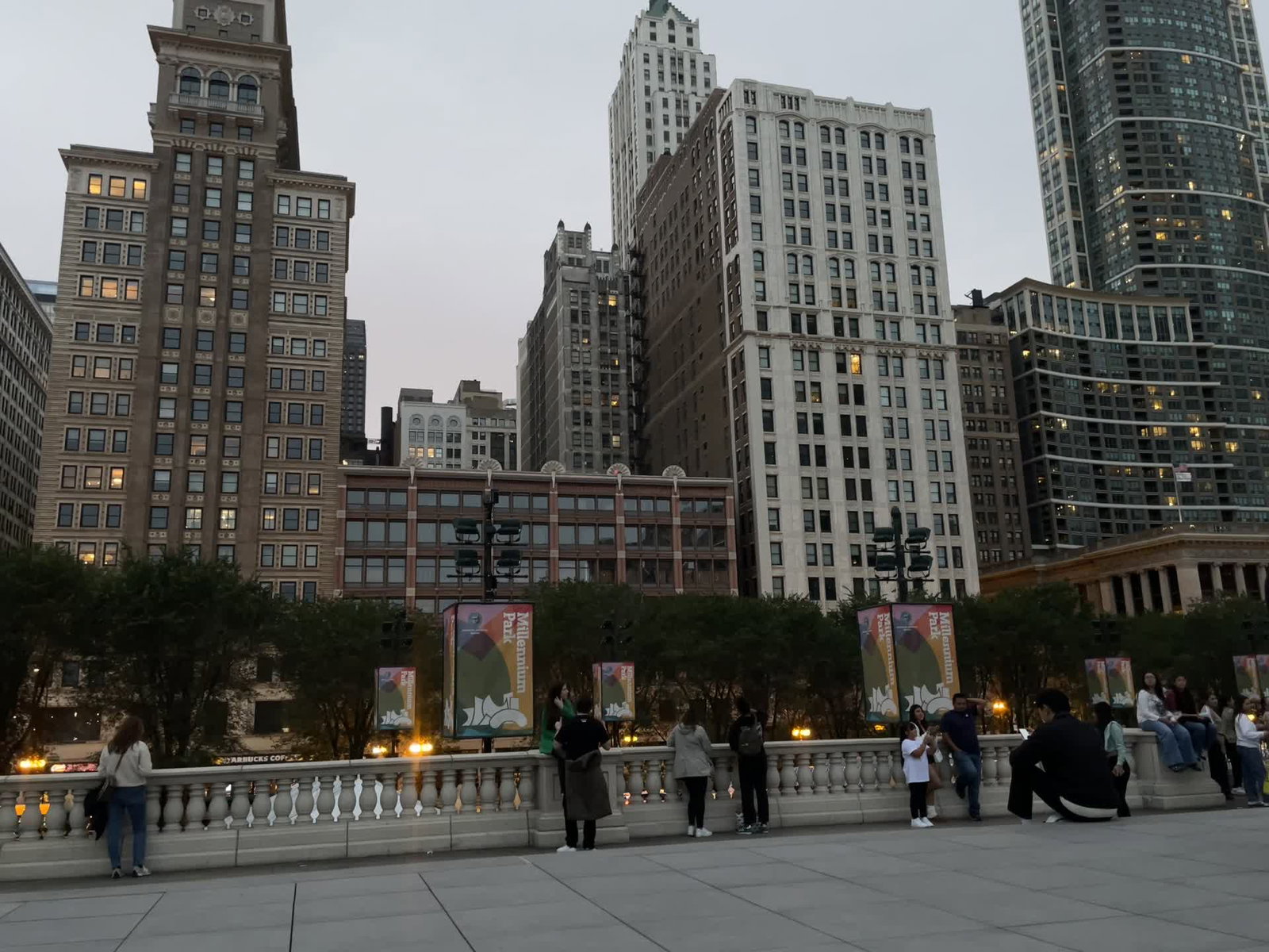 Video review of Millennium Park