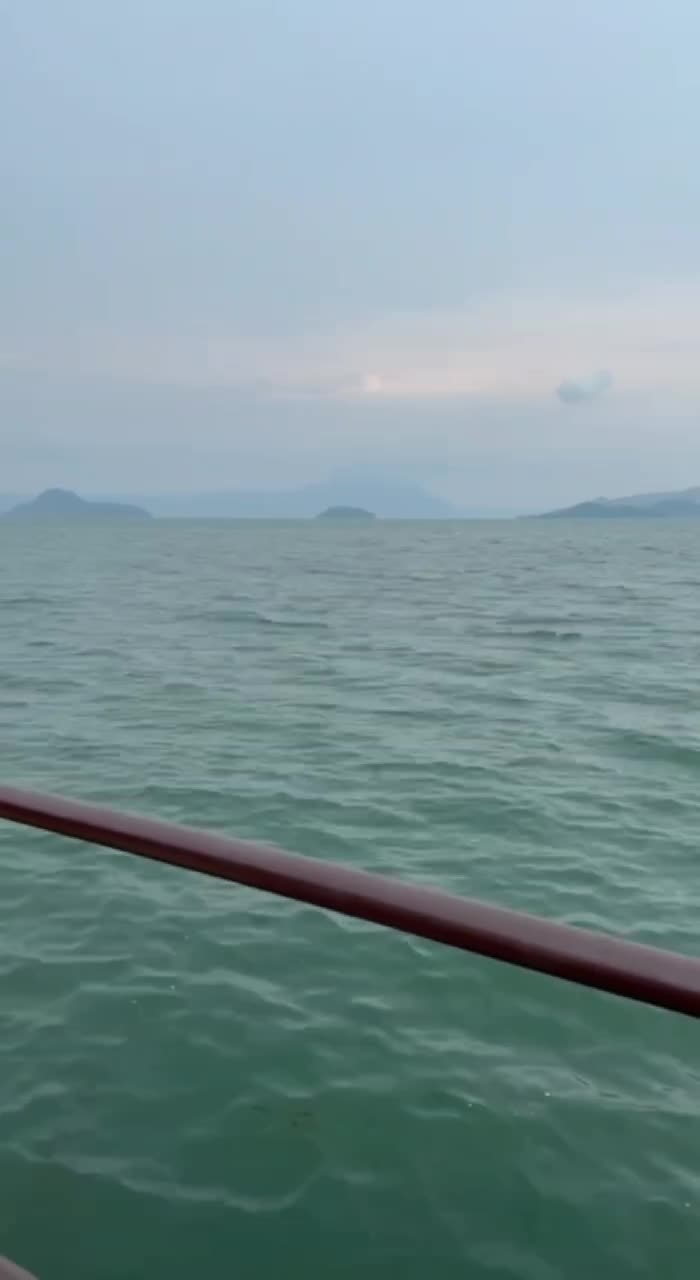 Video review of Taal Lake