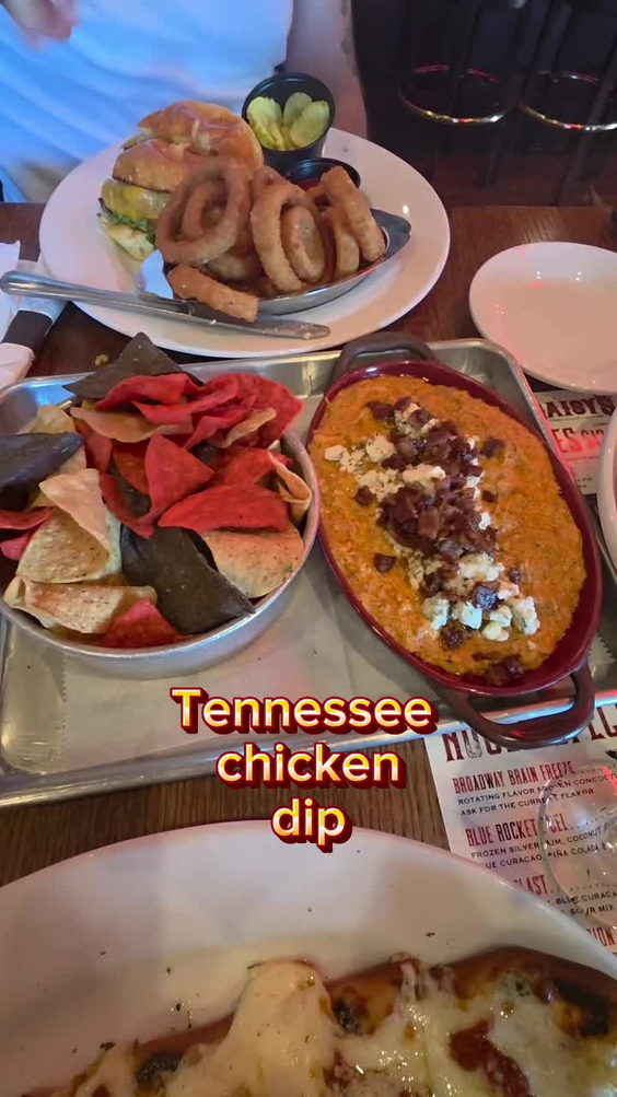 Daisy's Nashville Lounge