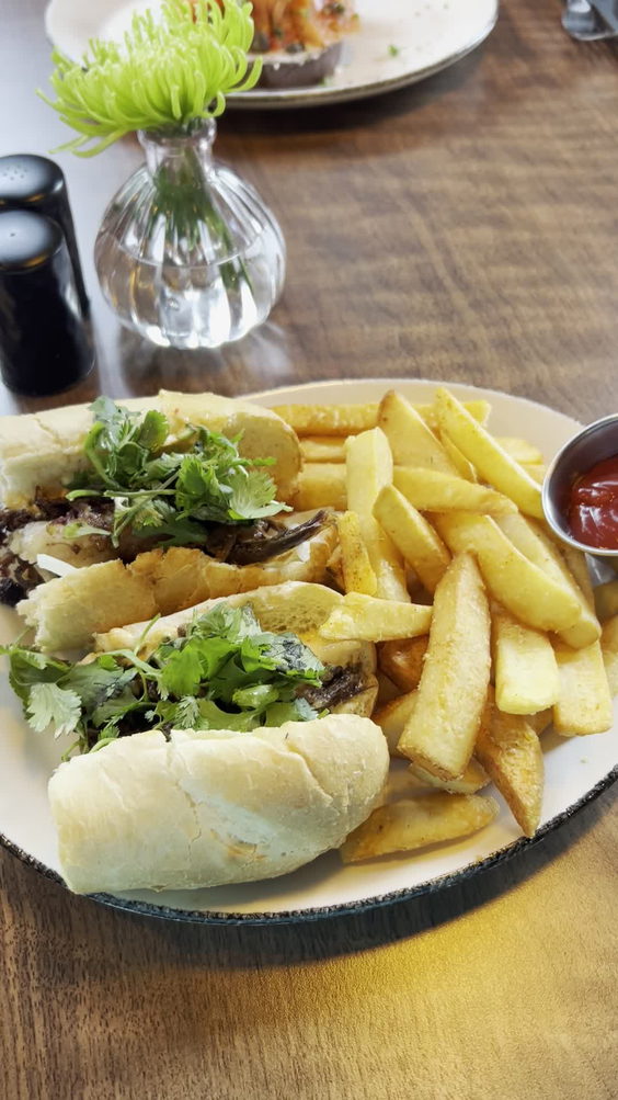 Urban Cafe