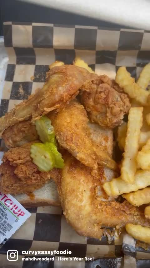 Video review of Prince's Hot Chicken