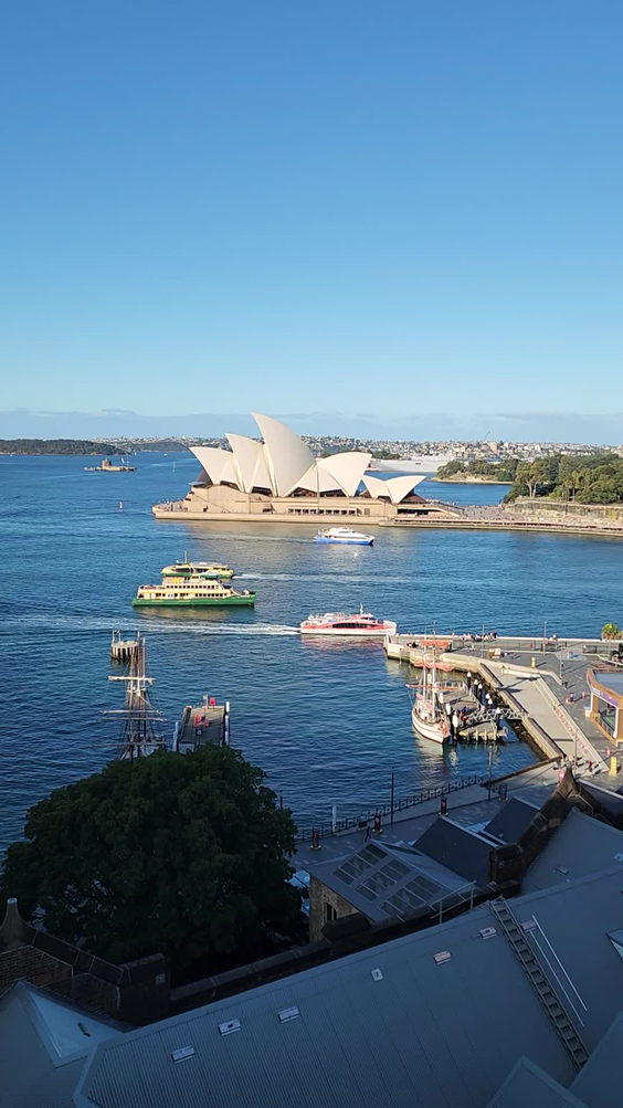 The Opera House to the Botanic Gardens Walk