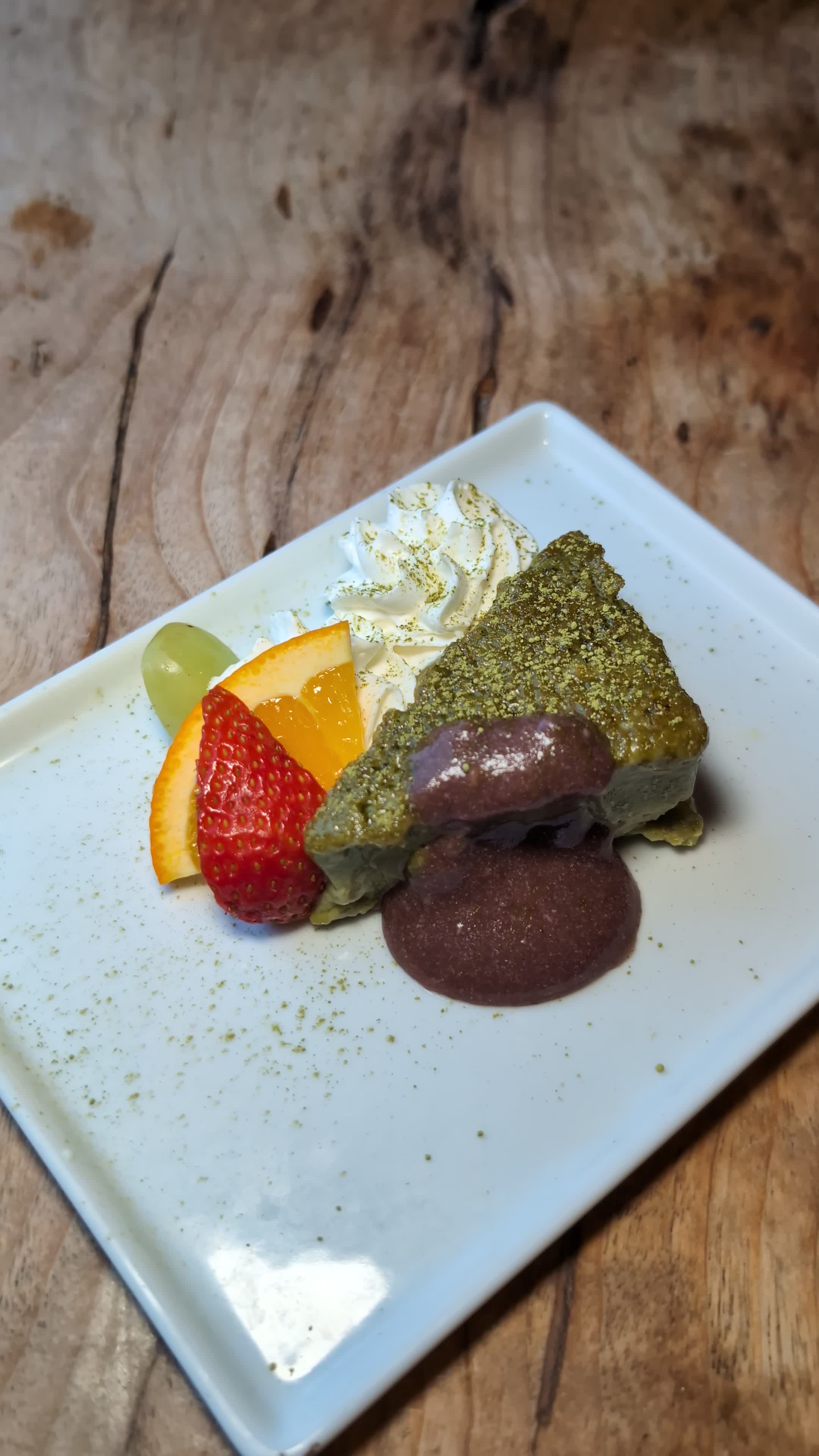 Video review of Suika