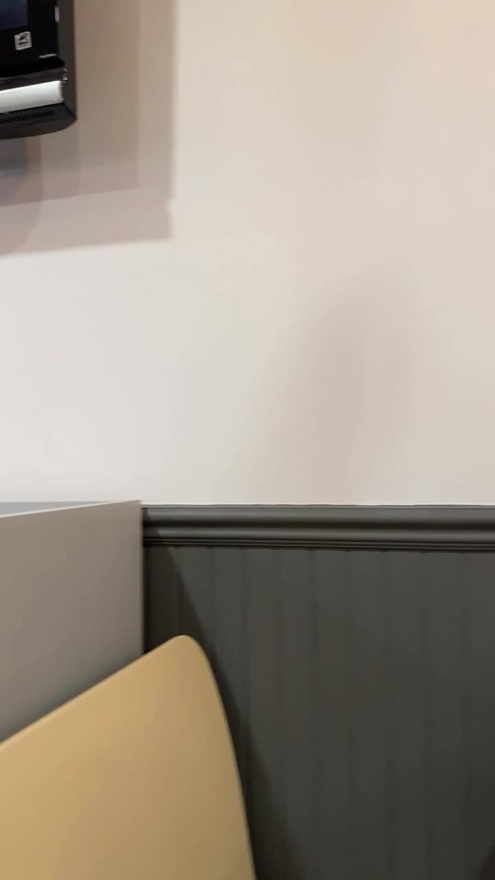 Elmhurst Famous Pizza