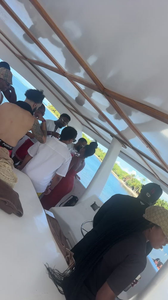Hiphop boat party