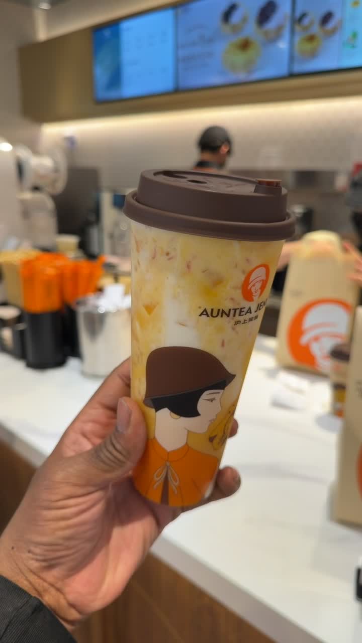 Auntea jenny