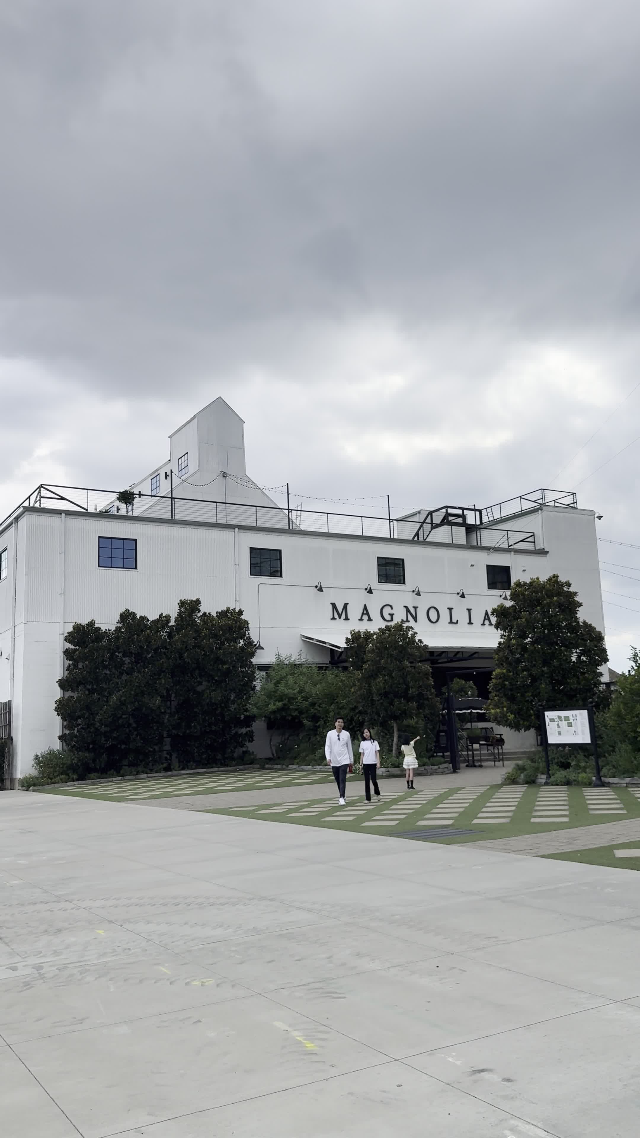 Video review of Silos Baking Co.