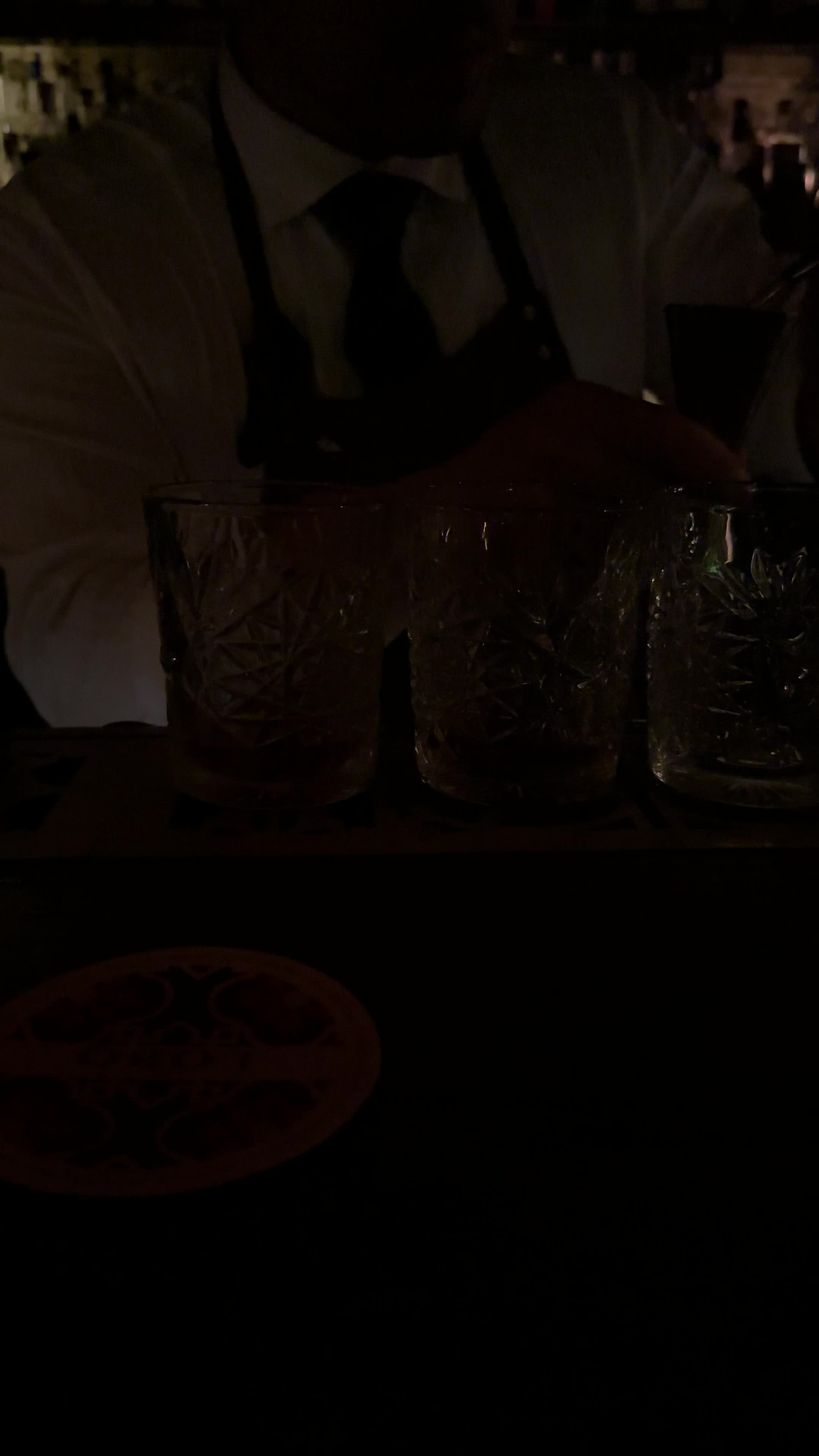 Video review of Alberto's Lounge