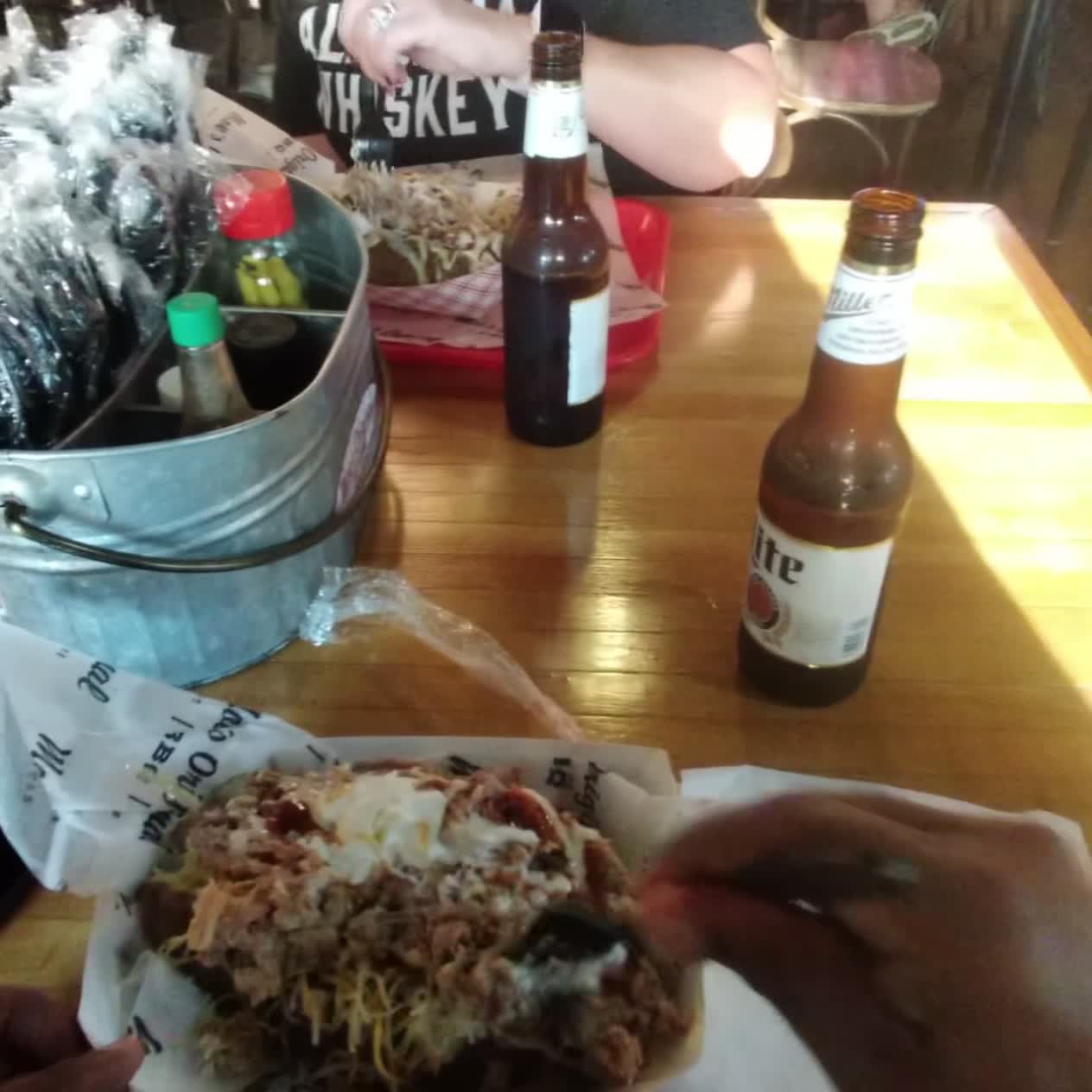 Video review of Moe's Original BBQ