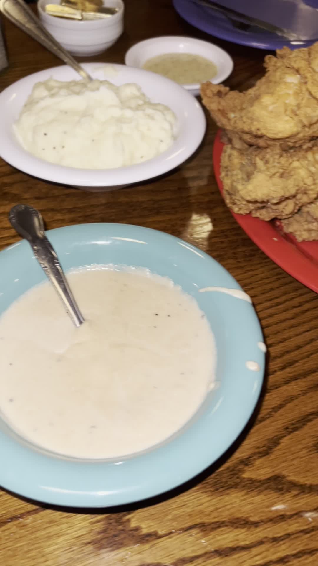 Video review of Babe's Chicken Dinner House