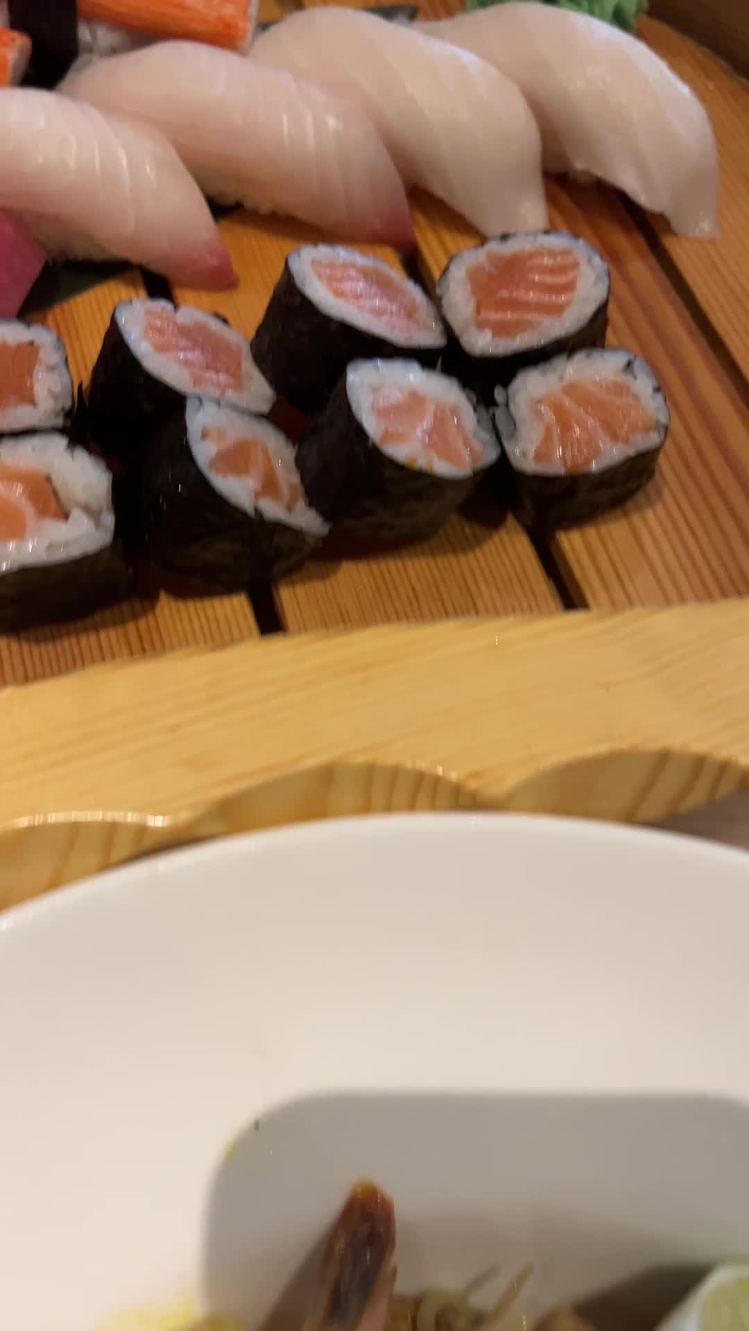 Video review of Wind Japanese & Thai