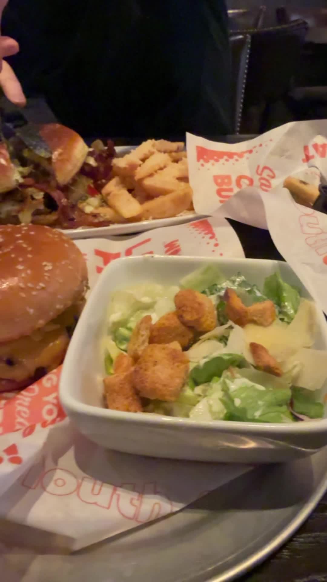 Video review of Red Robin