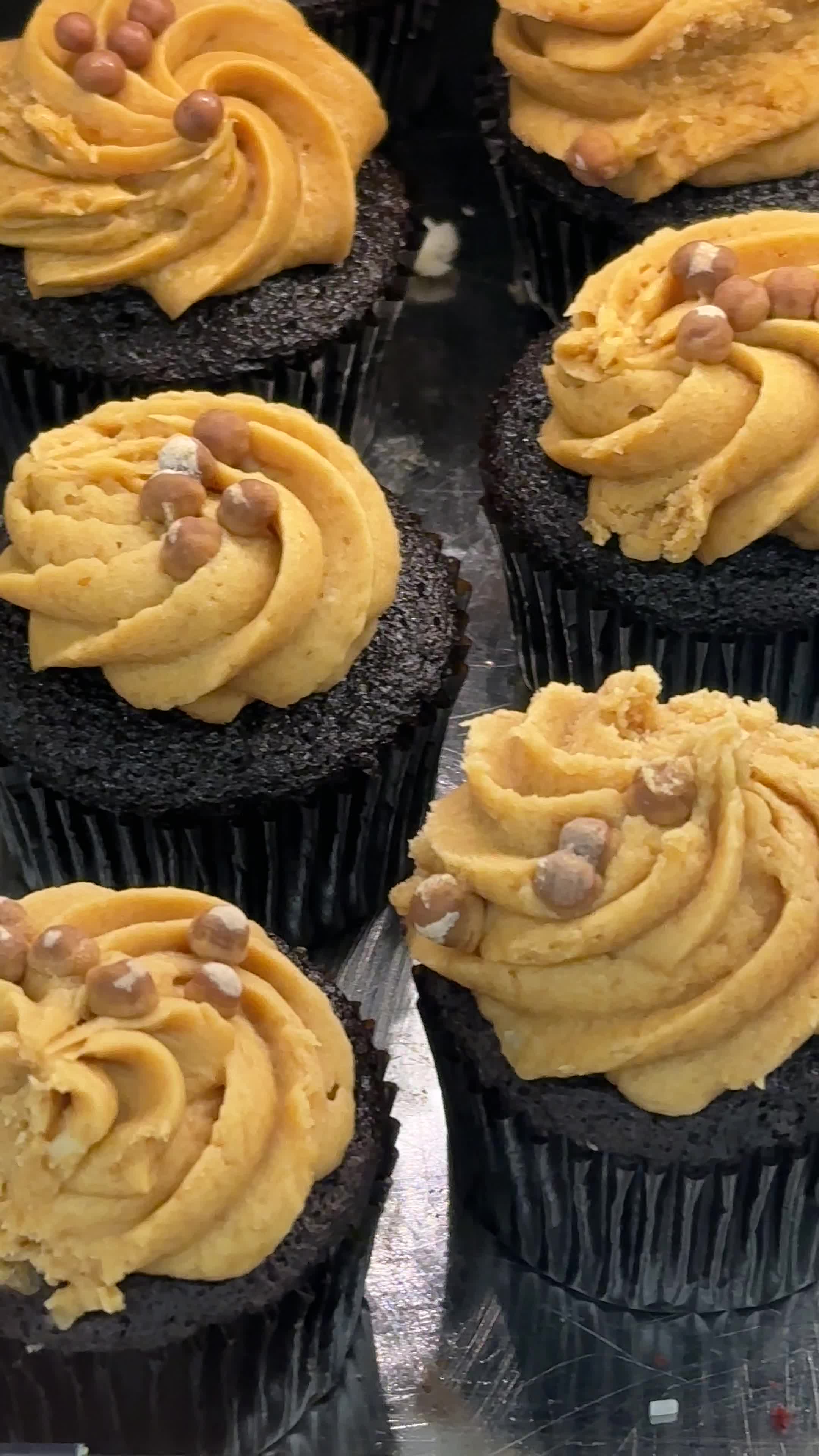 Ginger's Cupcakes & Desserts