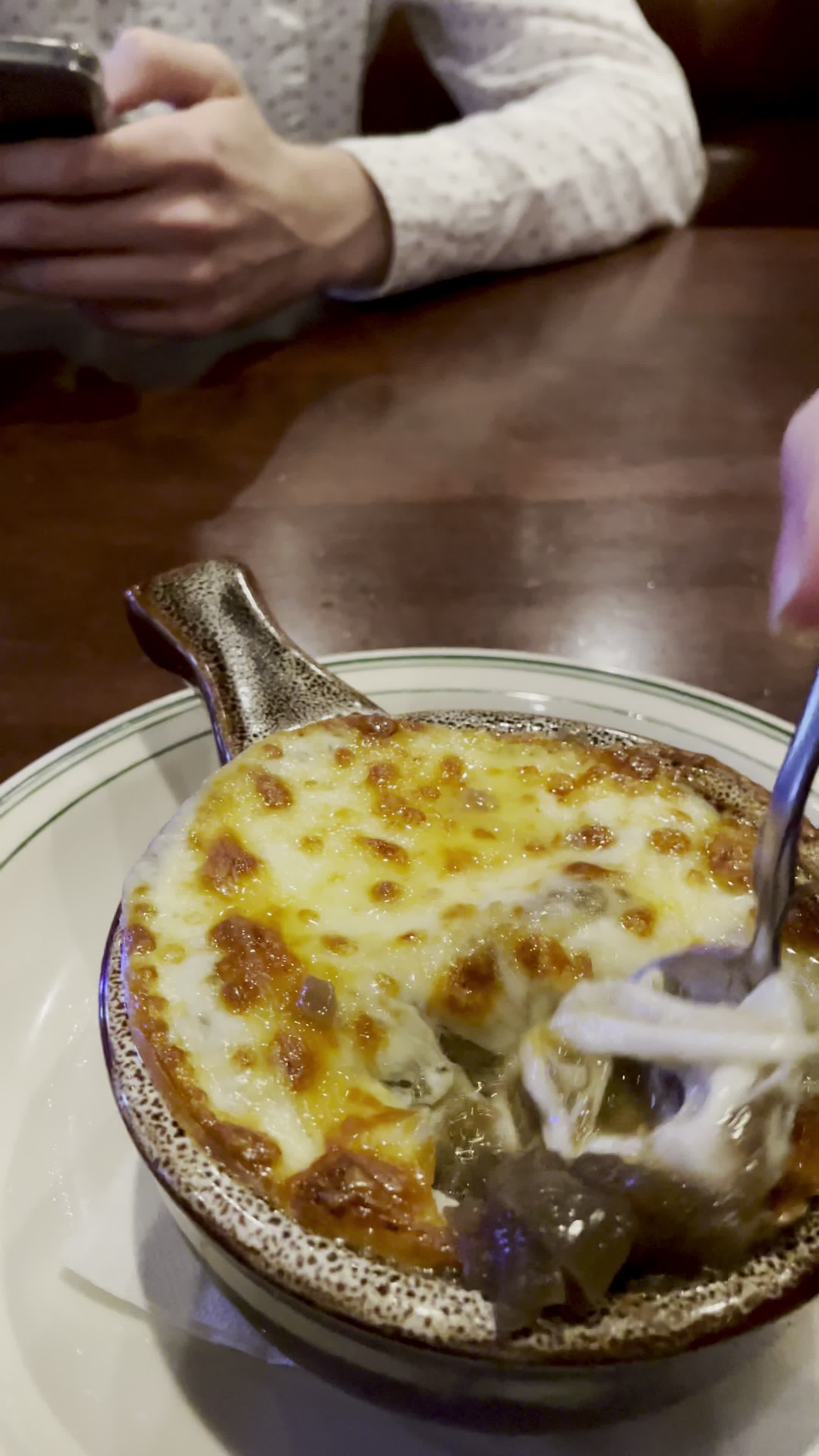 Video review of Maynard's Restaurant