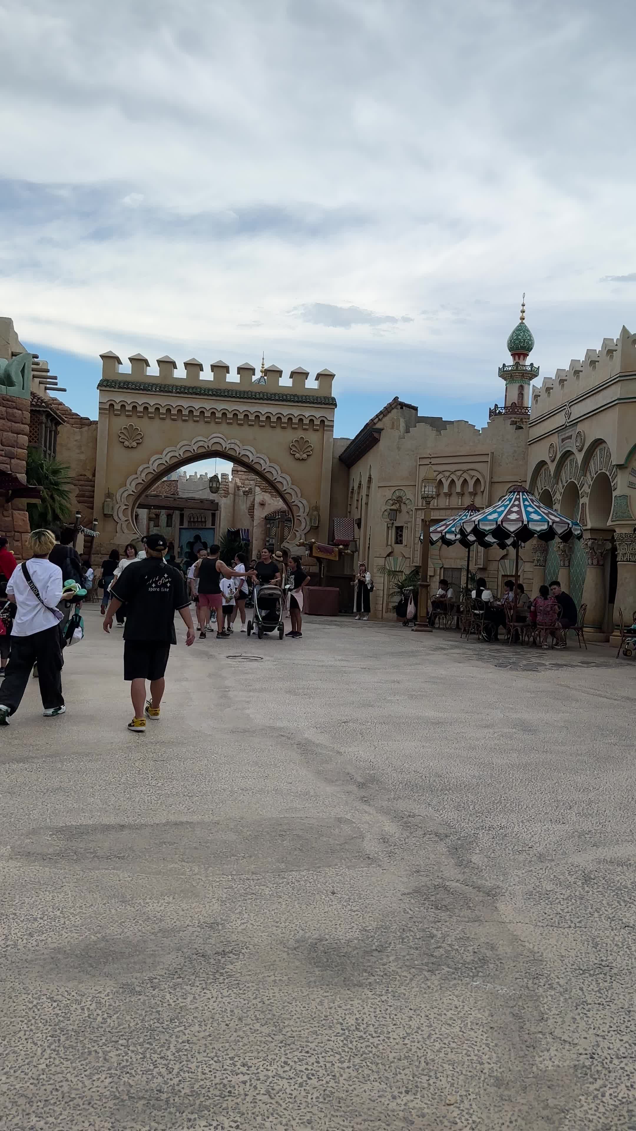 Tokyo DisneySea (東京ディズニーシー)