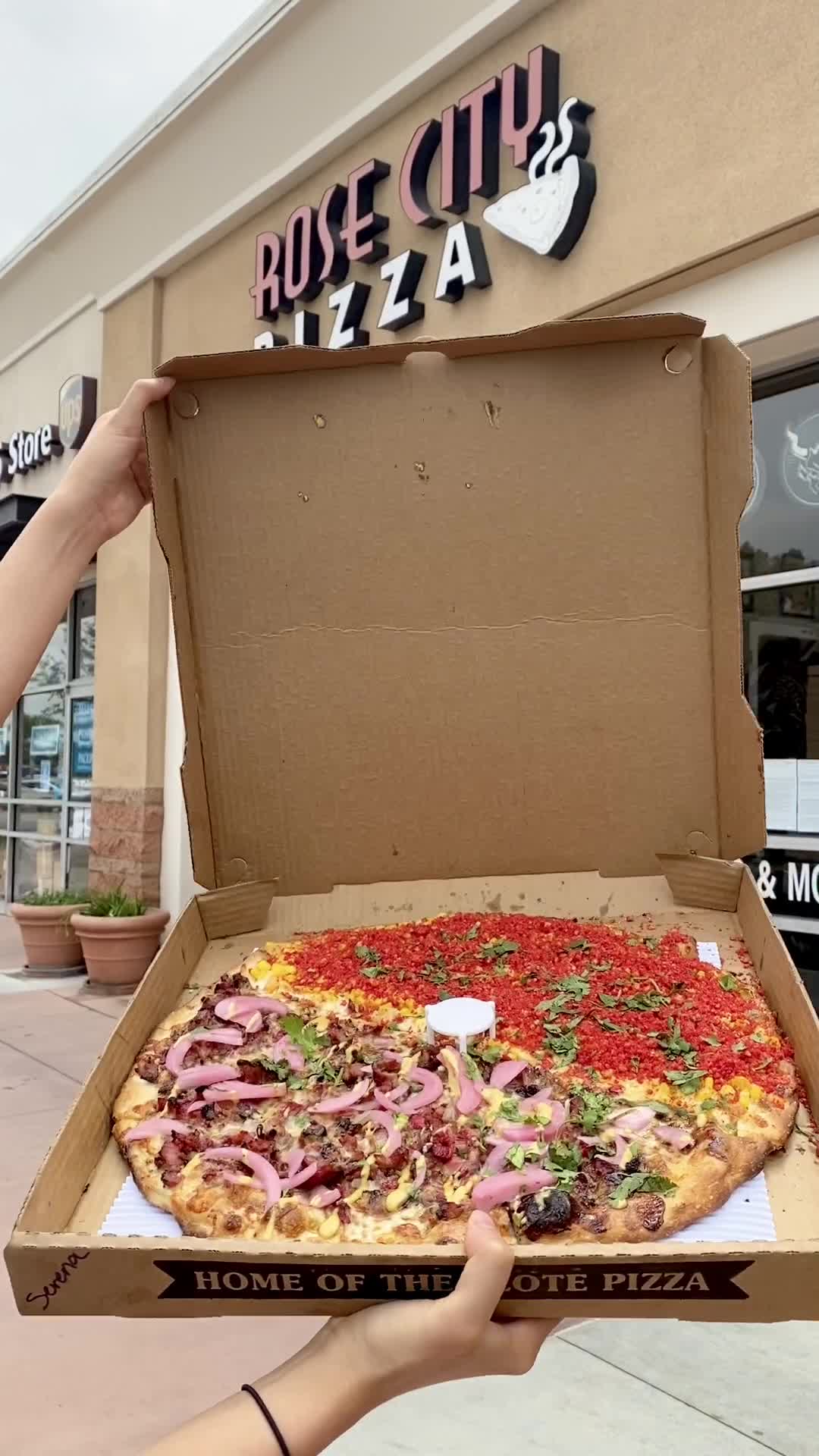 Video review of Rose City Pizza