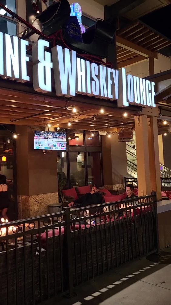 Double Helix Wine & Whiskey Lounge
