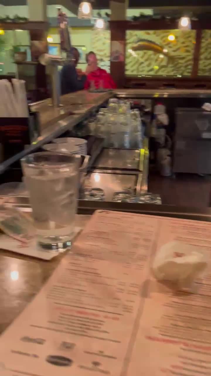 Harry's Seafood Bar & Grille