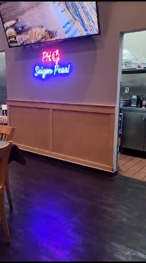 Pho Saigon Pearl