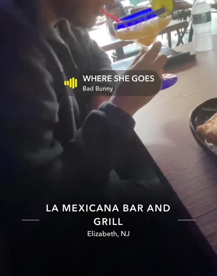 La Mexicana Bar and Grill