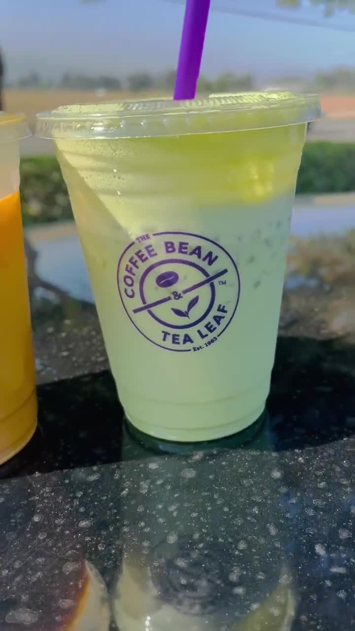 Video review of The Coffee Bean & Tea Leaf