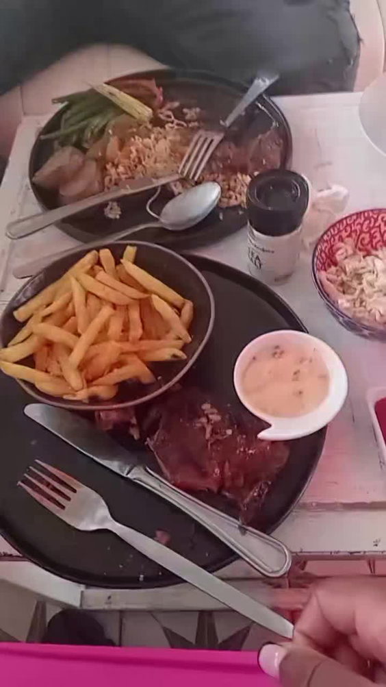 The milk restaurant 