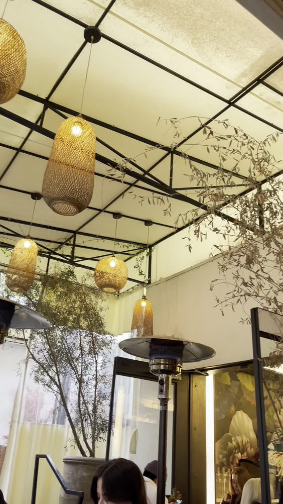 LadyByrd Cafe