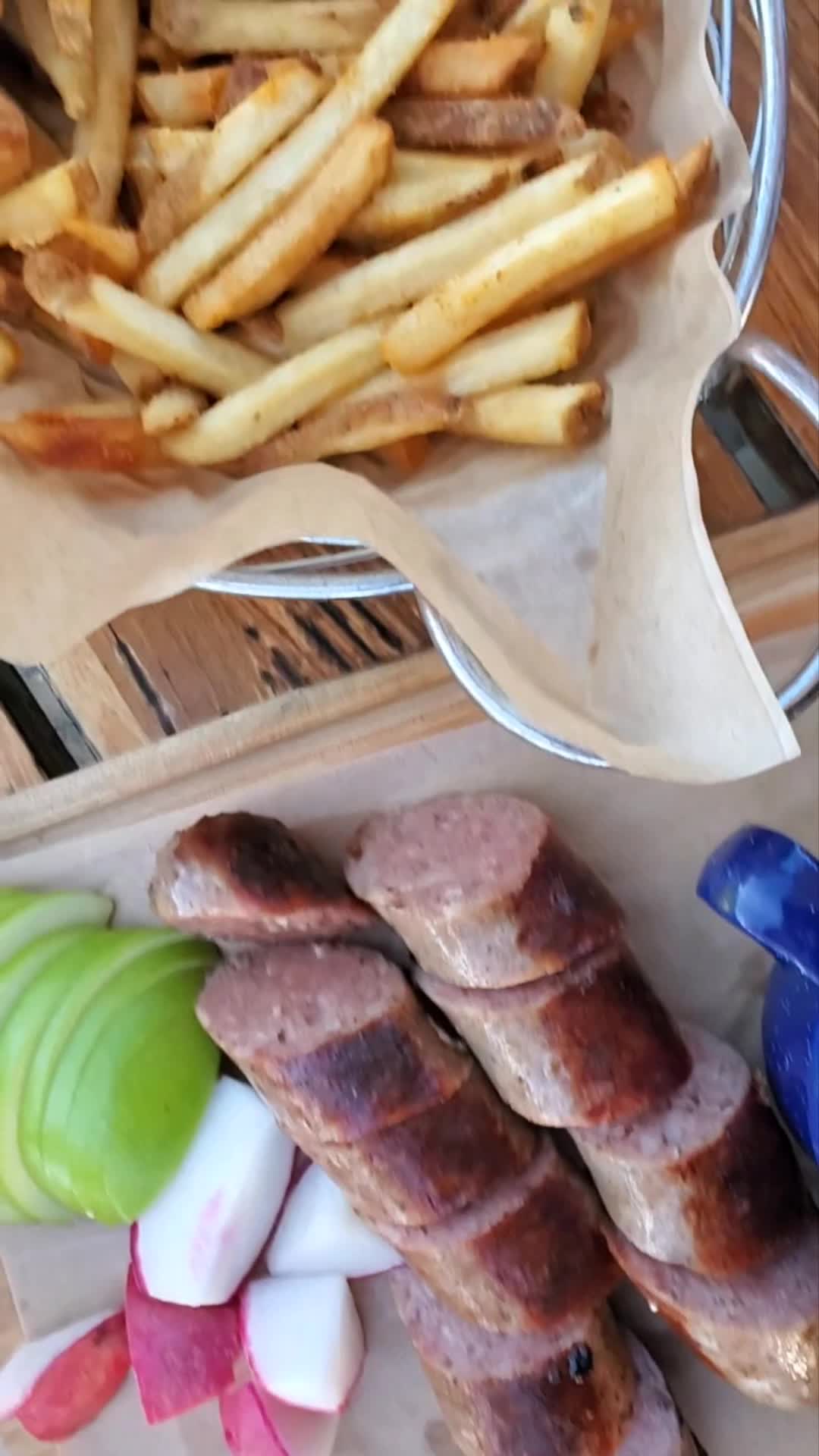 Video review of SLO Brew Rock