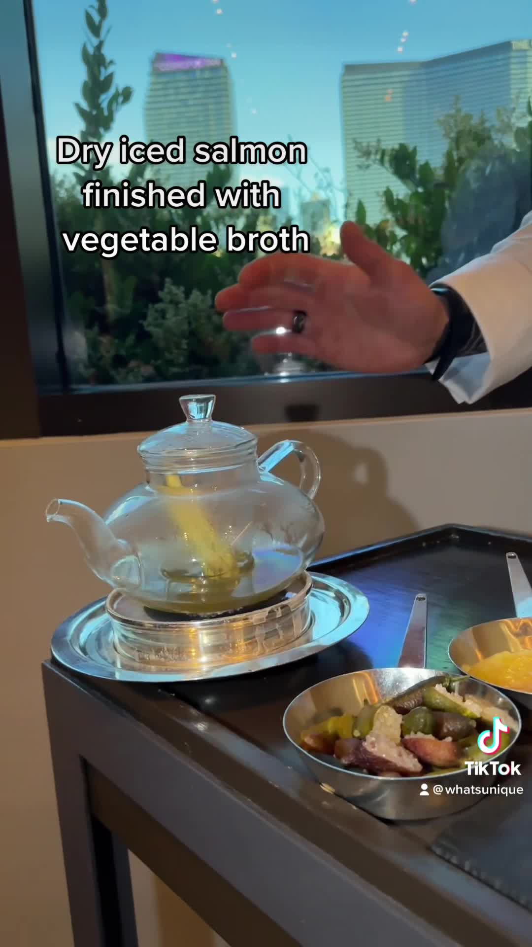 Video review of Restaurant Guy Savoy