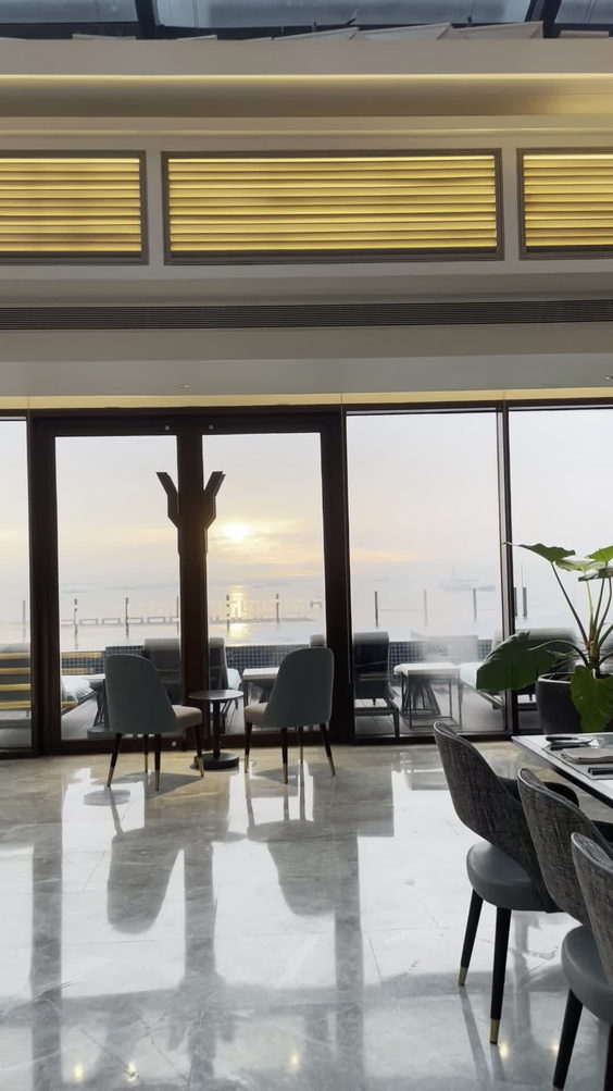 Admiral Club Manila Bay