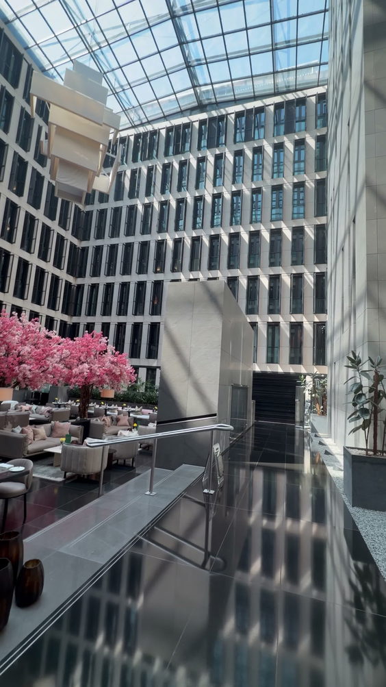 Grosvenor House Suites
